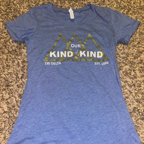 “Our Kind of Kind” Delta Delta Delta tshirt - Picture 2 of 4